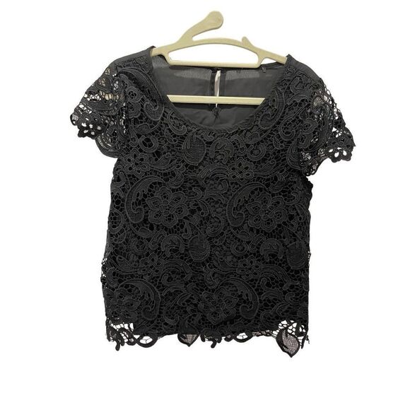 Black lacy top, women’s size S (no size tag, p2p 16”) - Picture 1 of 5